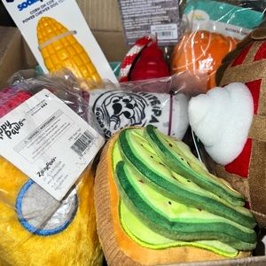 Mystery 7 Piece Dog Toy Lot Bundle Set (NWT Toys)